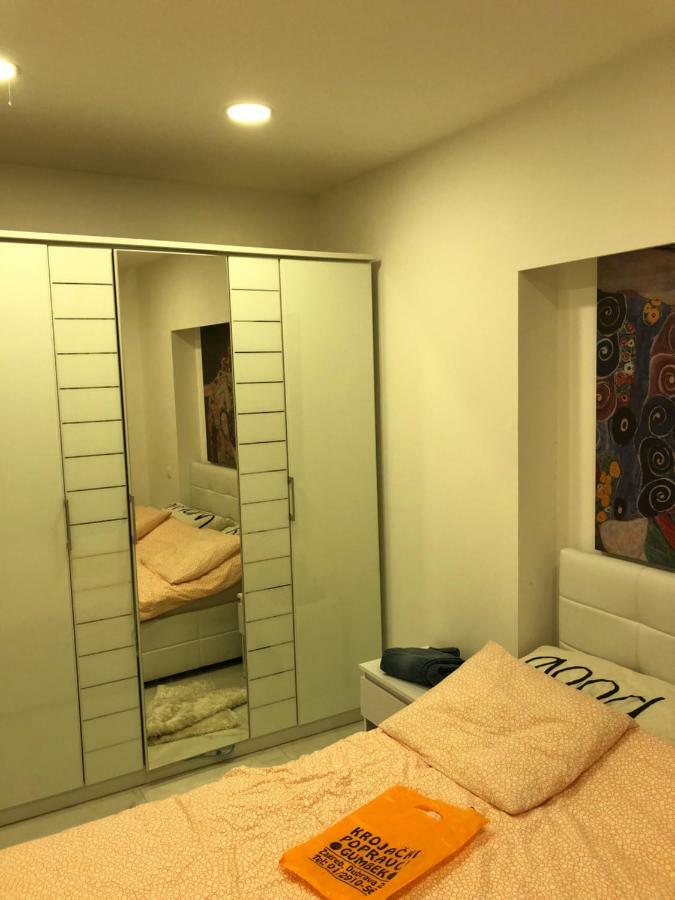 Valerija Apartment ซาเกร็บ ภายนอก รูปภาพ