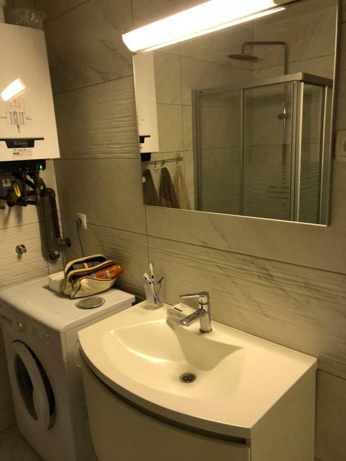 Valerija Apartment ซาเกร็บ ภายนอก รูปภาพ