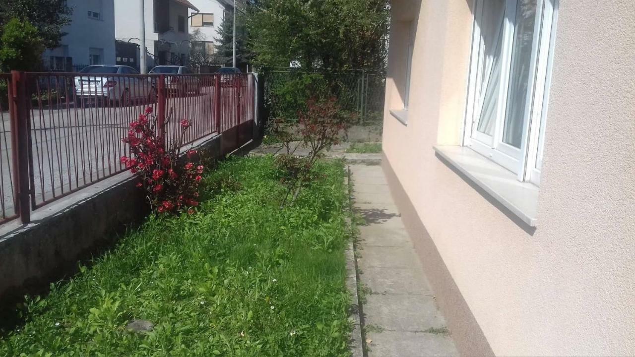Valerija Apartment ซาเกร็บ ภายนอก รูปภาพ